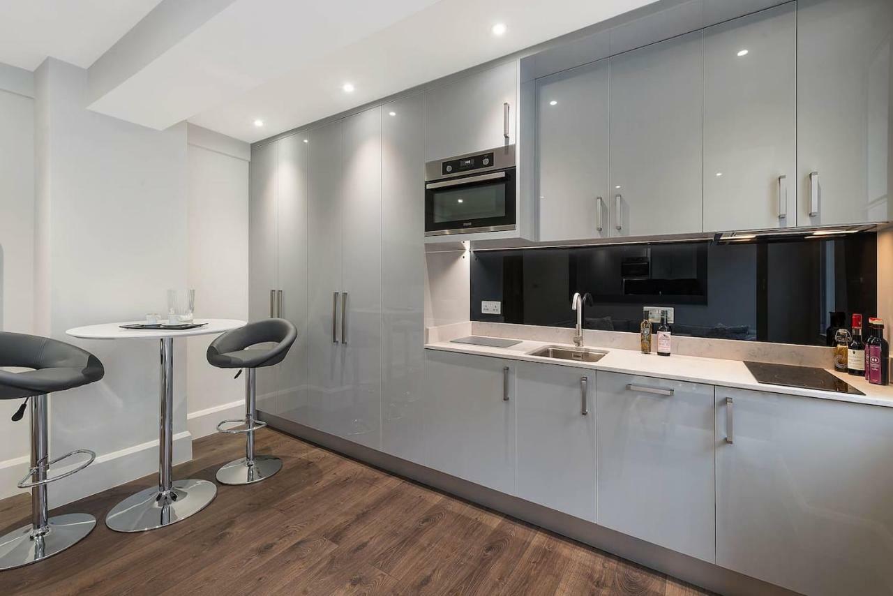 Beautiful Chelsea Apartment In Fashion District Лондон Экстерьер фото